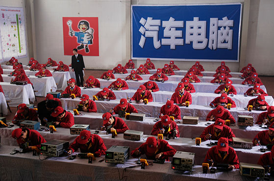 鄭州北方汽修學(xué)校汽車電腦實(shí)訓(xùn)室