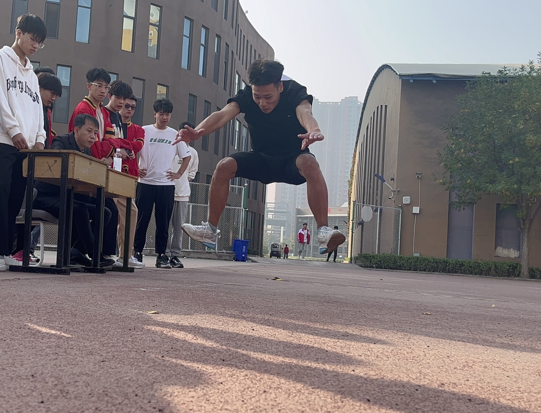 邯鄲北方校園趣味運(yùn)動(dòng)會(huì)